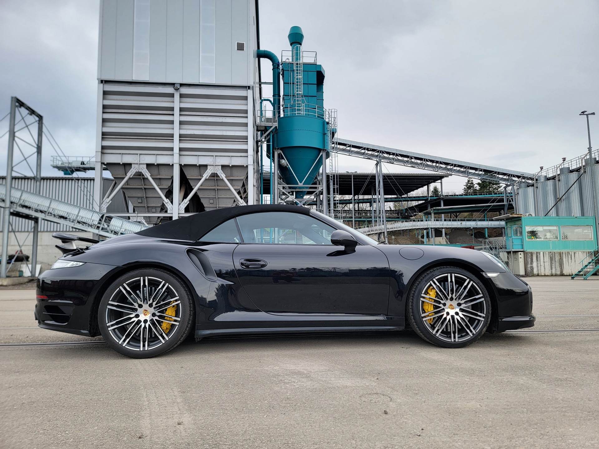 PORSCHE 911 3.8 Turbo S Cabriolet PDK-image-3