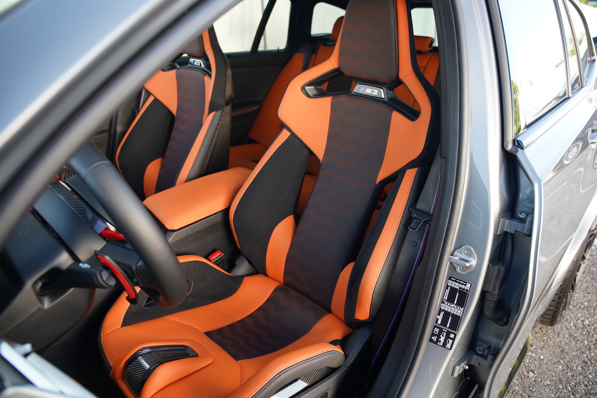 BMW M3 Touring xDrive Competition M LCI-image-9