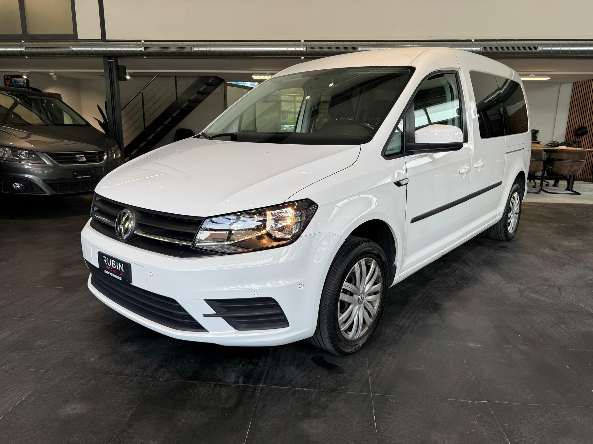 VW CaddyMaxi 1.4 TSI Liberty DSG-image-0