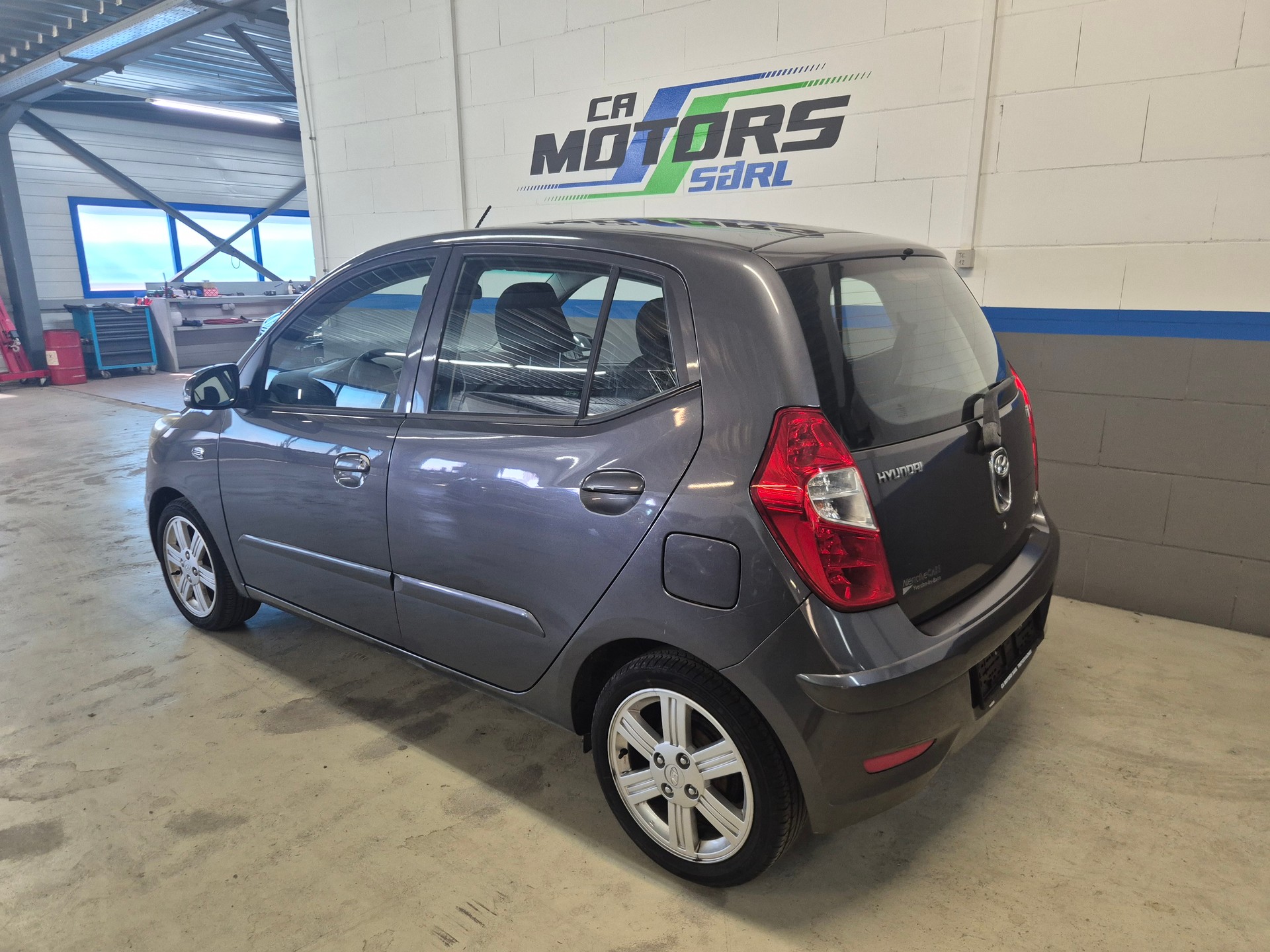 HYUNDAI i10 1.2 Style-image-4