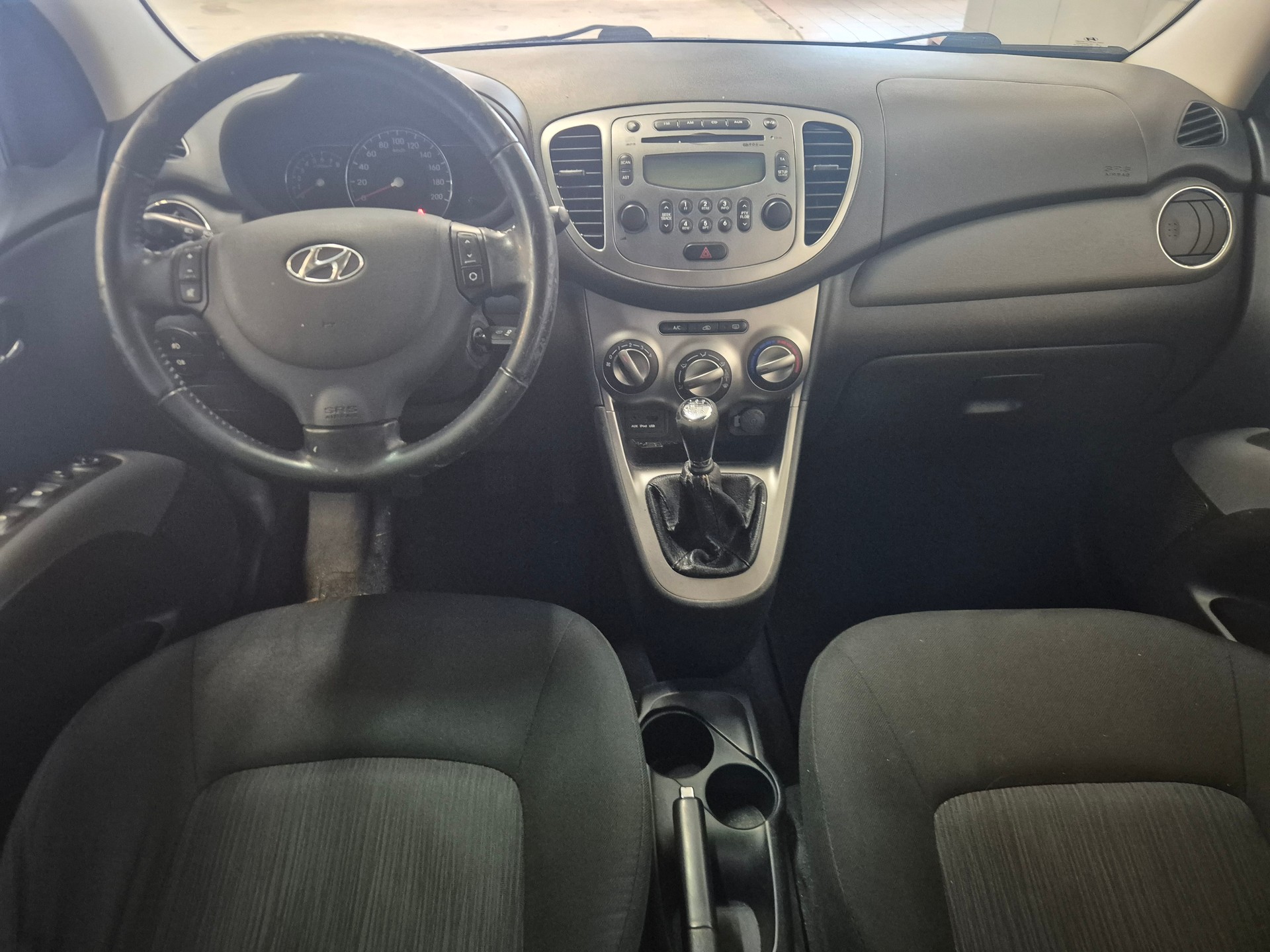 HYUNDAI i10 1.2 Style-image-6