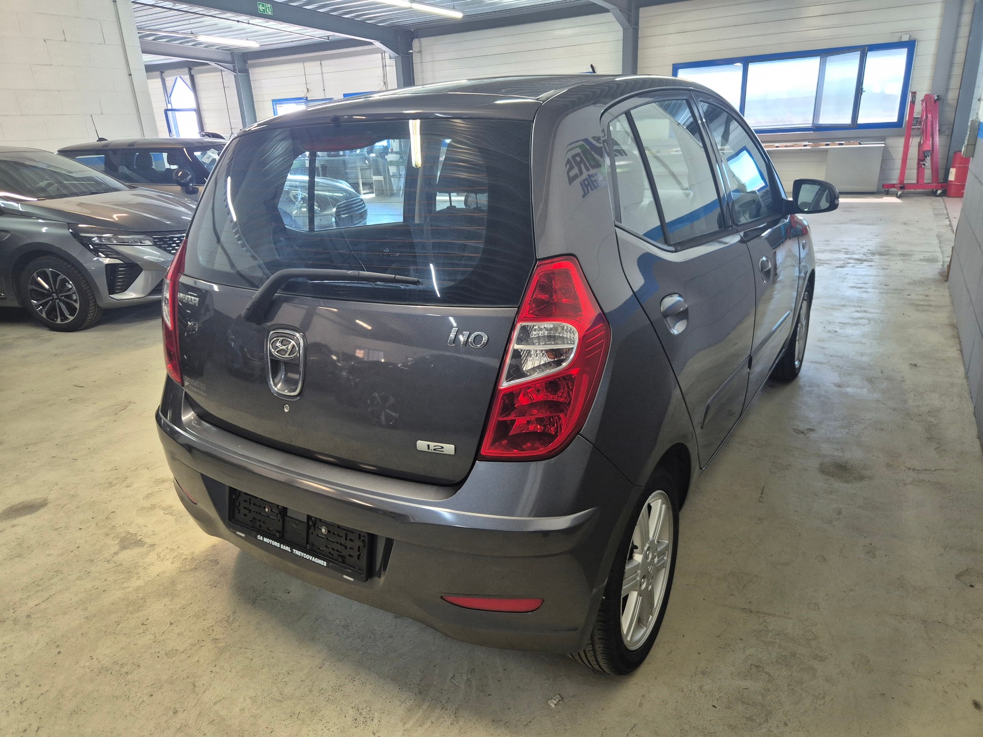 HYUNDAI i10 1.2 Style-image-3