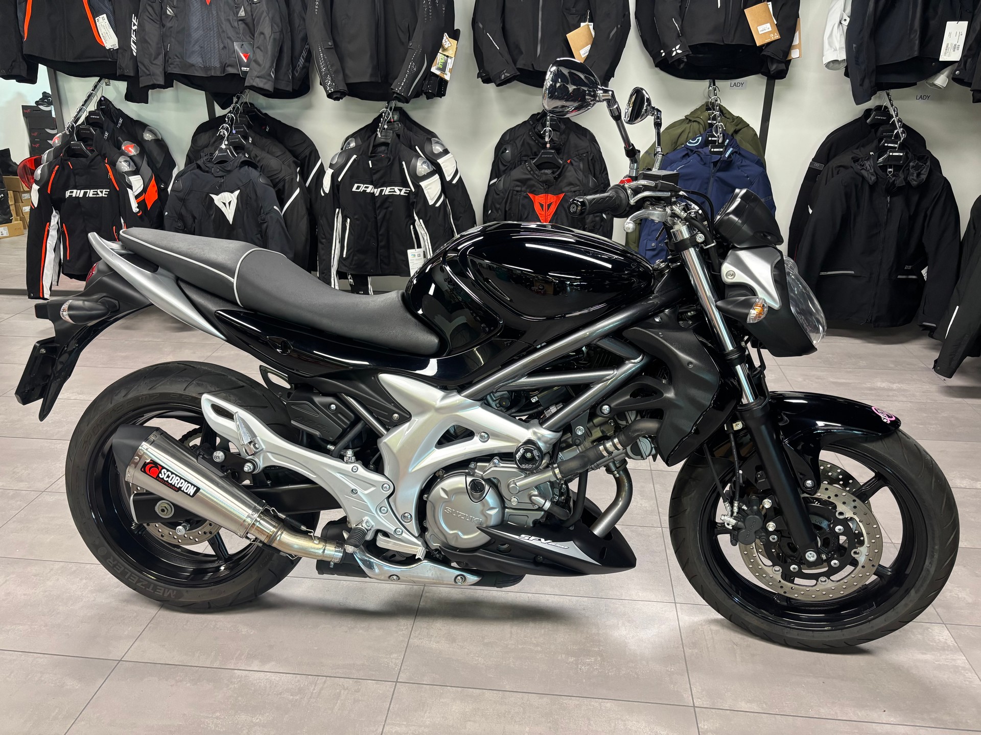 SUZUKI SFV 650 Gladius ABS