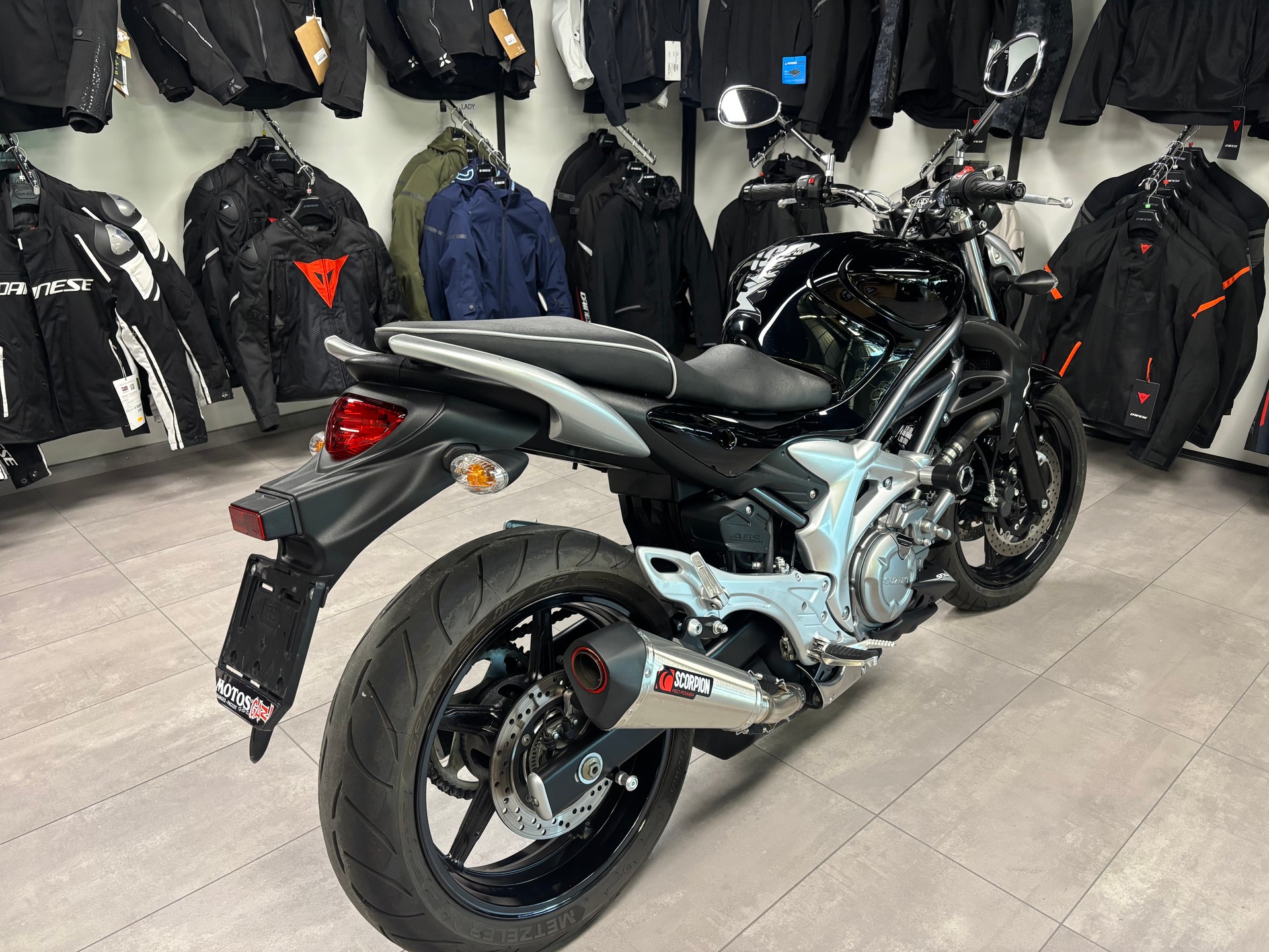 SUZUKI SFV 650 Gladius ABS-image-4