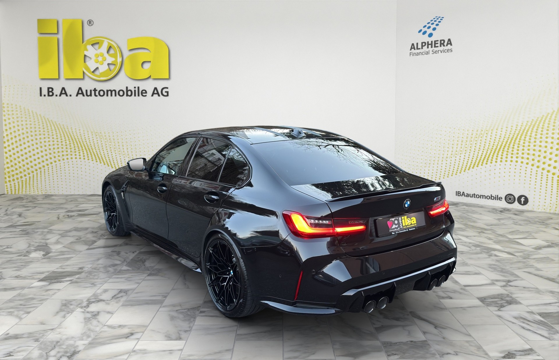 BMW M3 Competition M xDrive FACELIFT 4x4-showroom-element-2