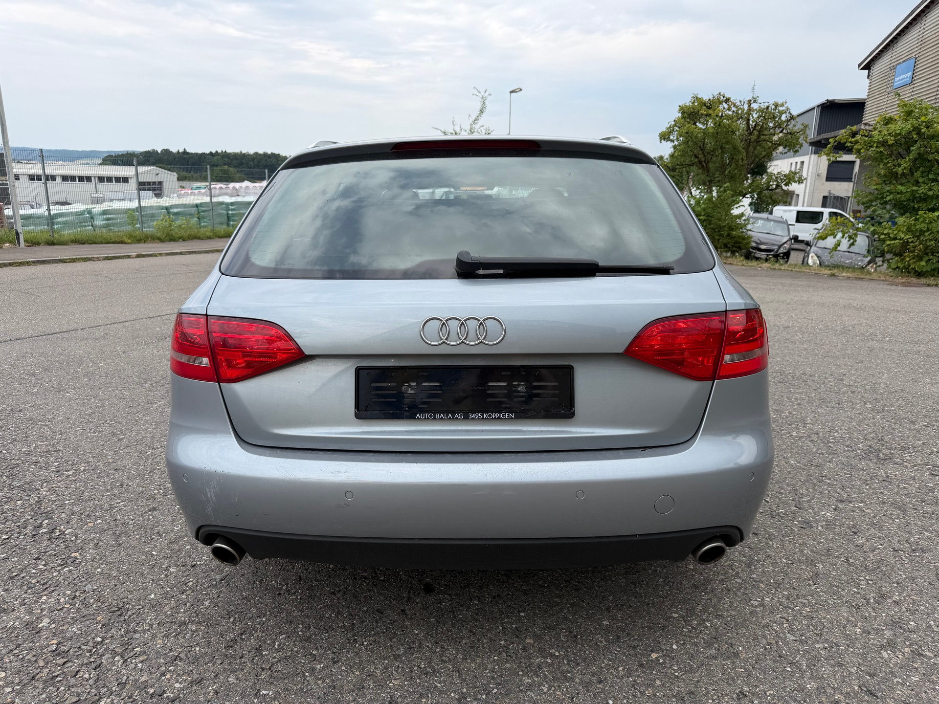 AUDI A4 Avant 3.0 TDI quattro-image-4