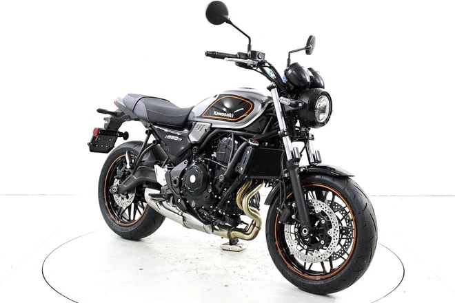 KAWASAKI Z 650 RS ABS-showroom-element-1