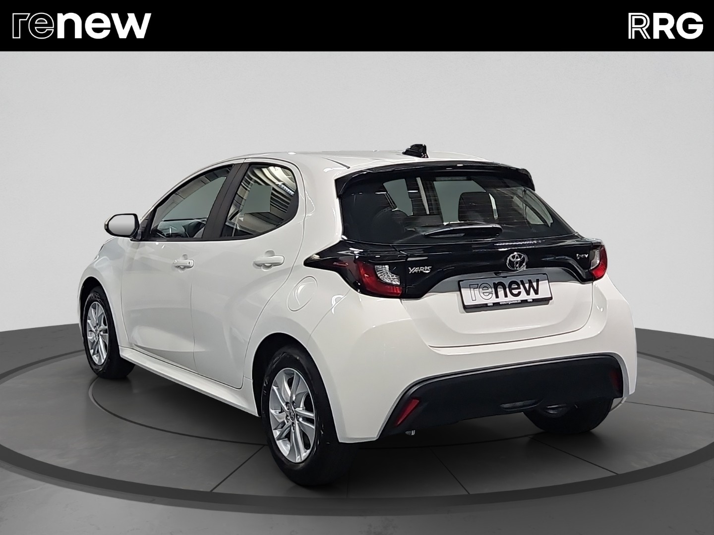 TOYOTA Yaris 1.5 Comfort e-CVT-image-4