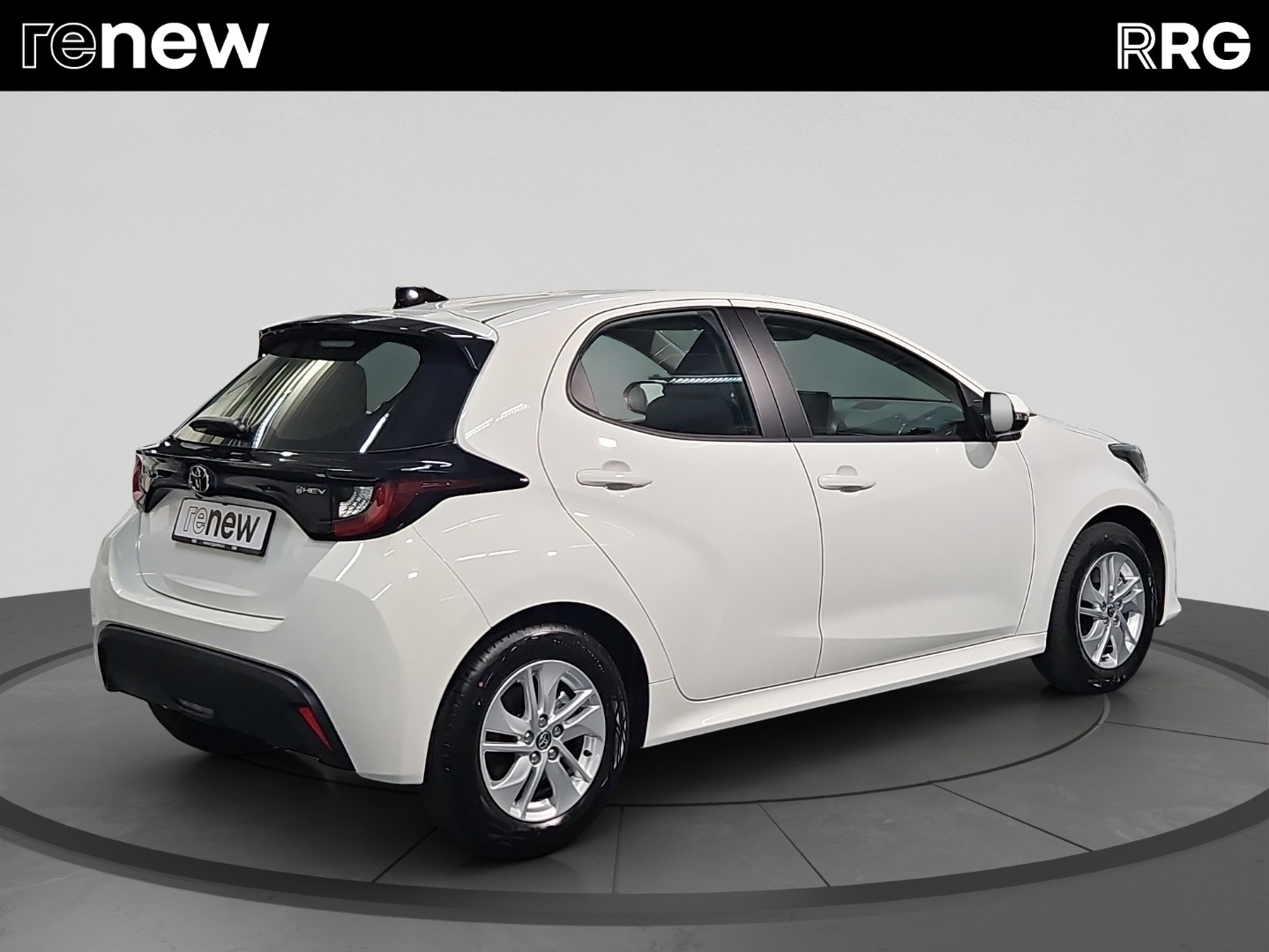 TOYOTA Yaris 1.5 Comfort e-CVT-image-2