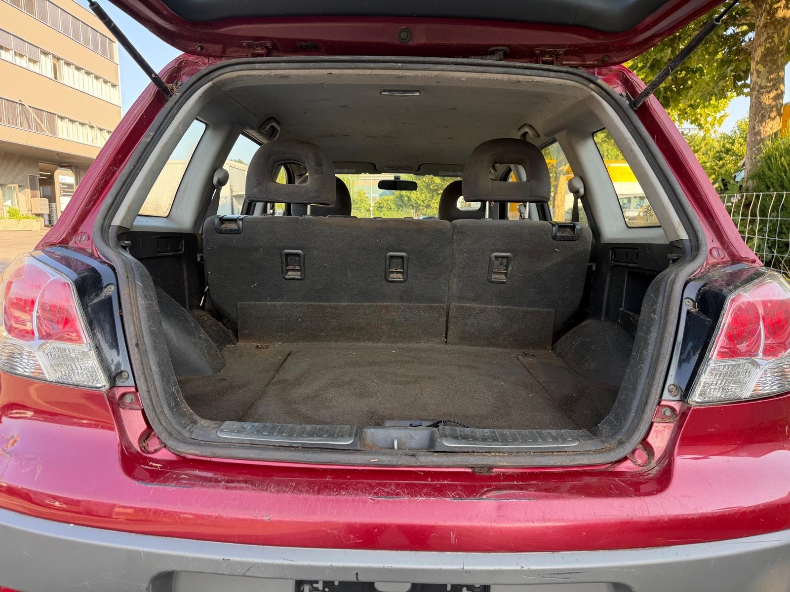 MITSUBISHI Outlander 2.0 16V Sport-image-12