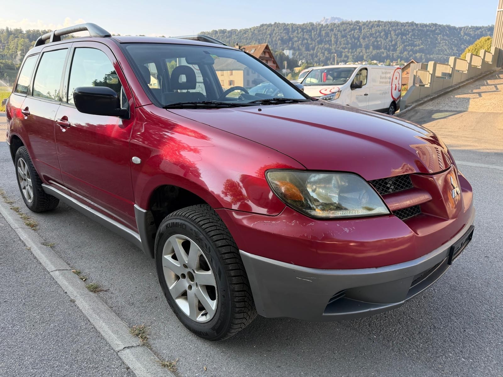 MITSUBISHI Outlander 2.0 16V Sport-image-2
