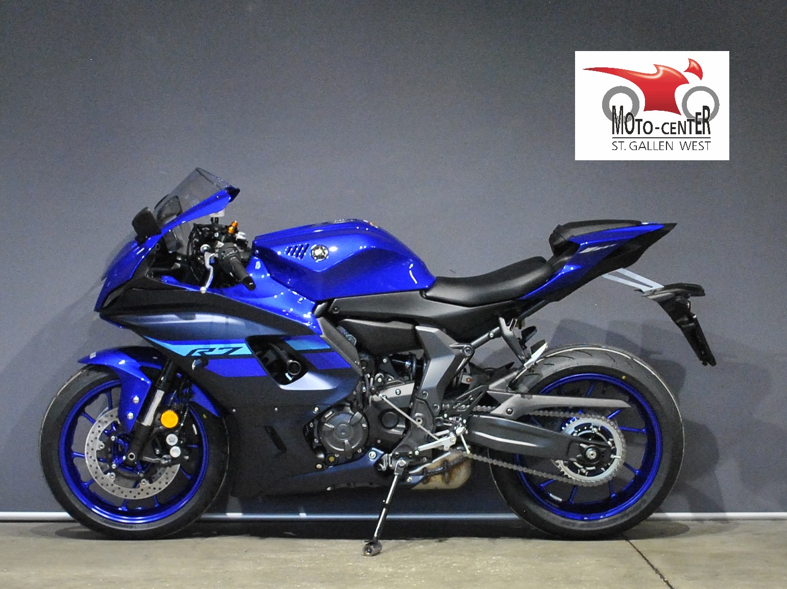 YAMAHA YZF-R7 (35kW)-showroom-element-1