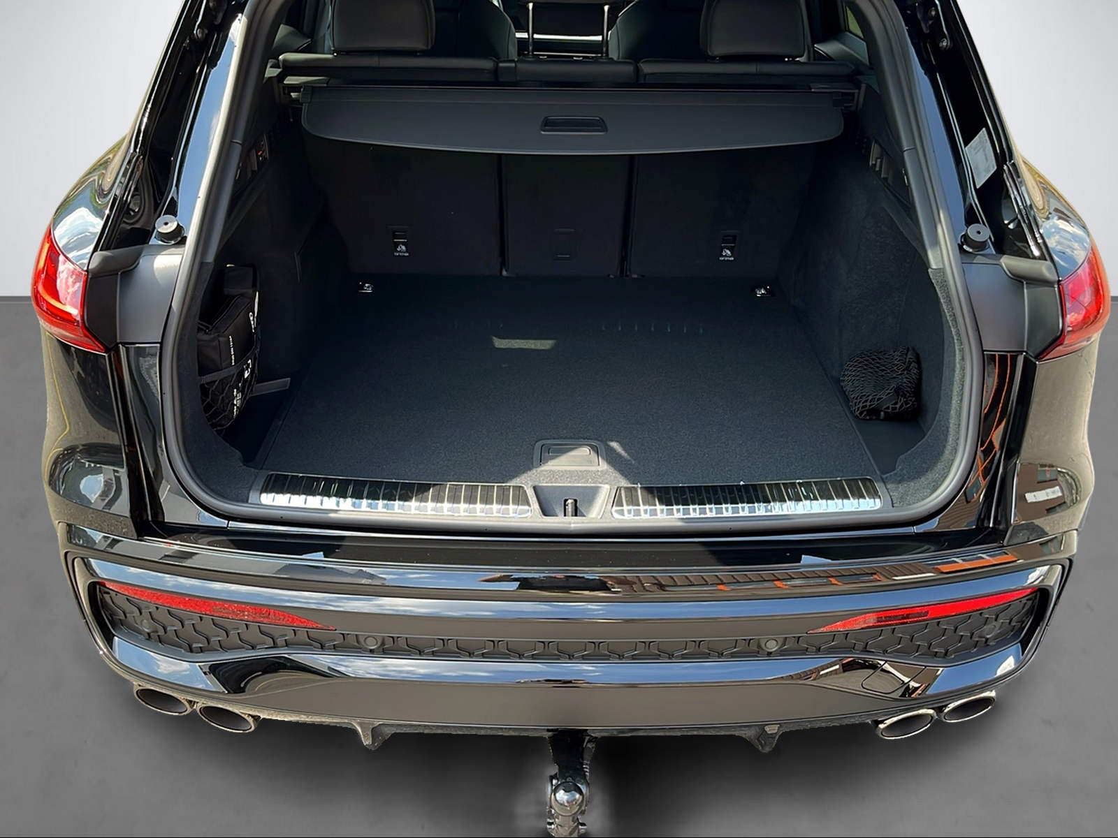 AUDI SQ5 SUV TFSI quat. 270 kW S t. 3000ccm 367PS/270kW 6 Zylinder V6 TFSI Benzin / mHEV-image-6