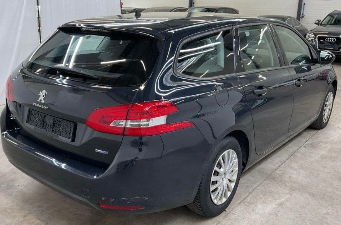 PEUGEOT 308 SW 1.6 BlueHDI Active-image-3