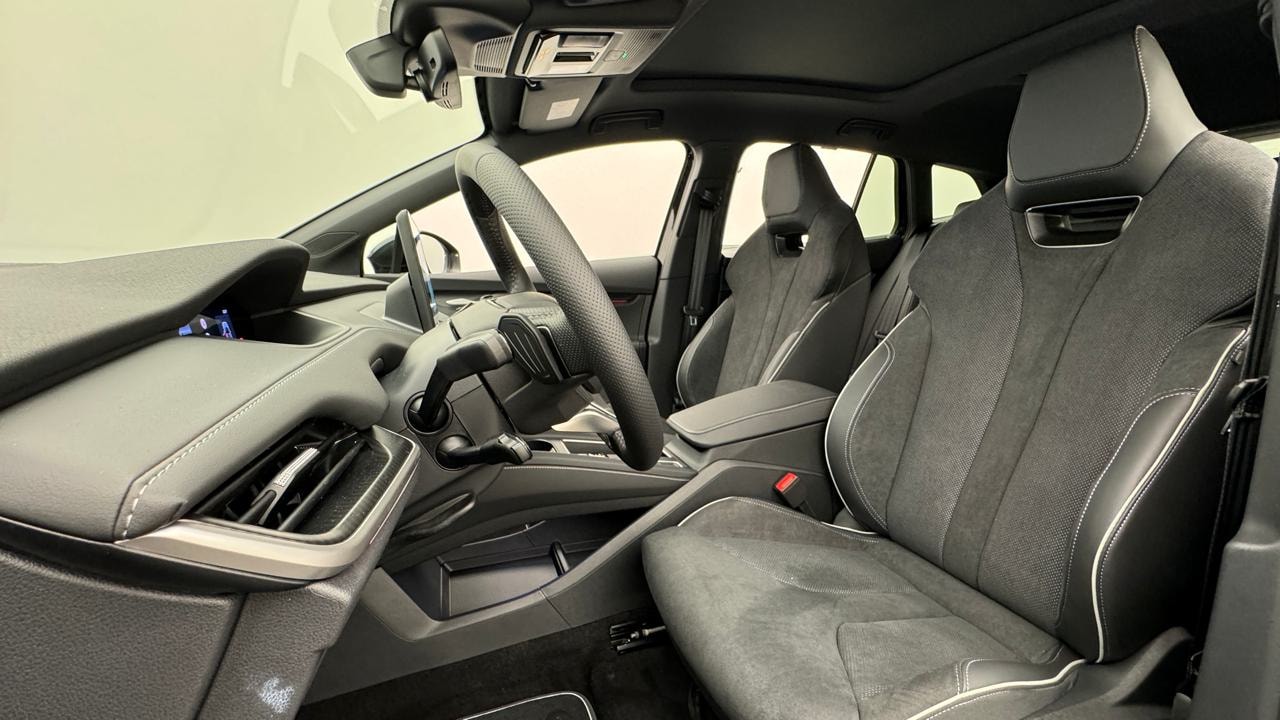 SKODA Enyaq 85x Sportline 4x4-image-4