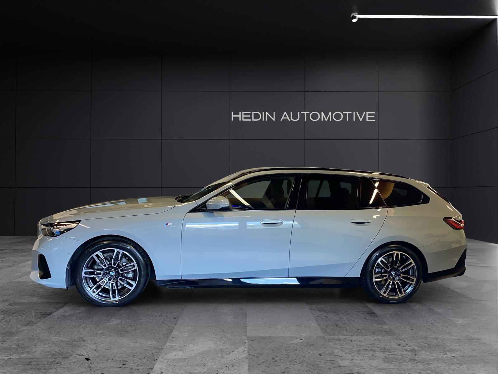 BMW 520d xDrive Touring-image-1