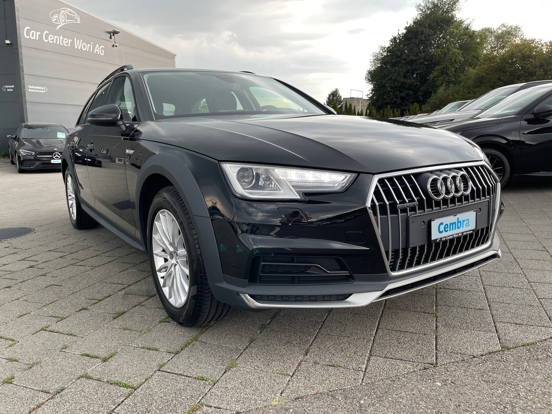 AUDI A4 allroad 45 TFSI quattro S-tronic-image-5