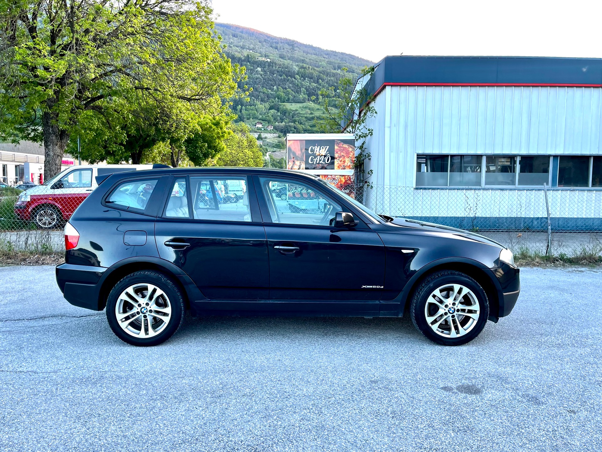 BMW X3 xDrive 20d (2.0d) Steptronic-image-16