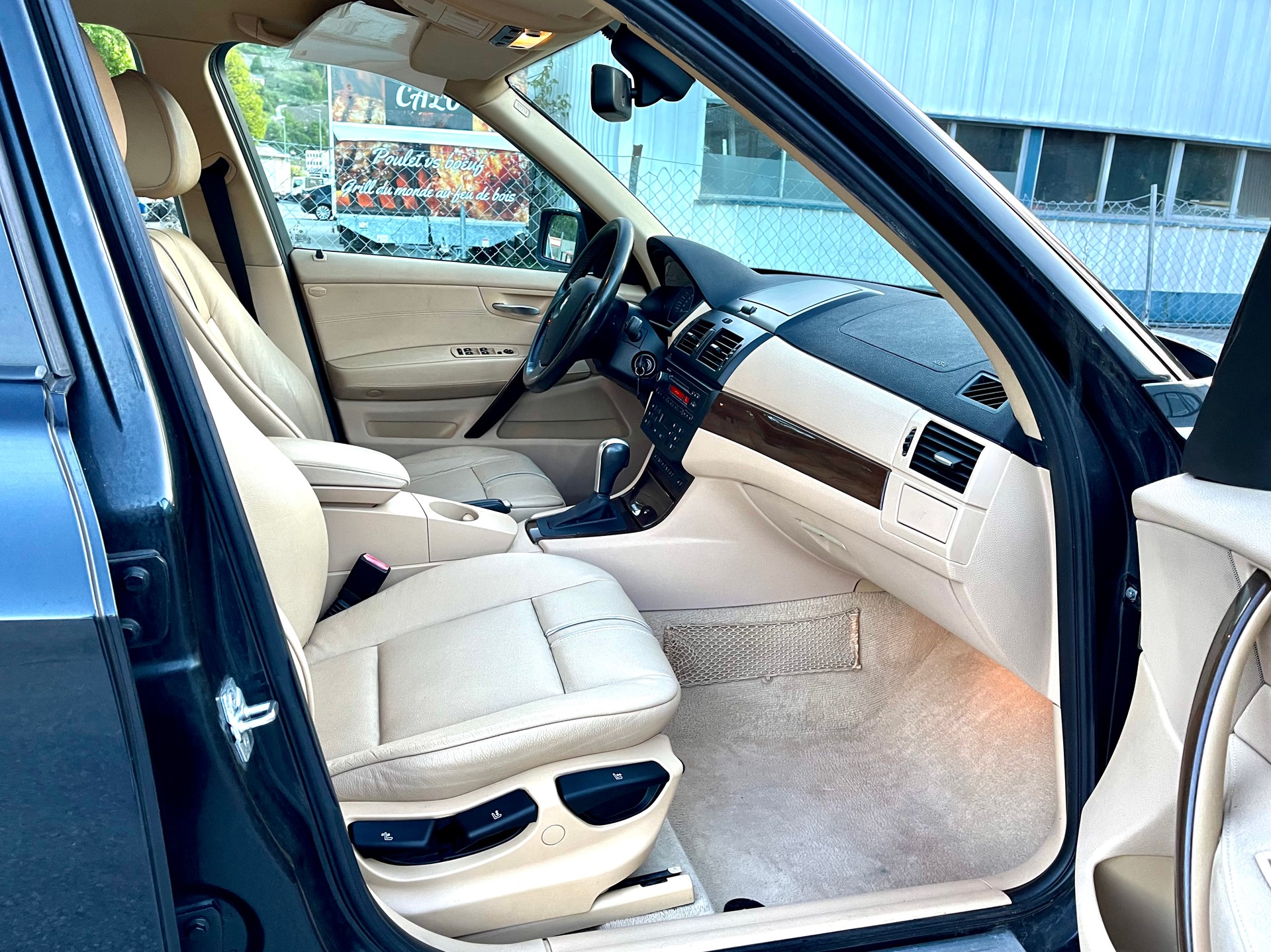 BMW X3 xDrive 20d (2.0d) Steptronic-image-17