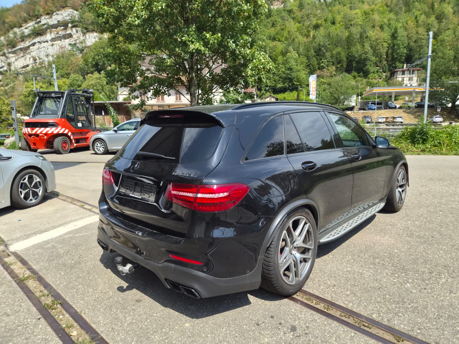 MERCEDES-BENZ GLC 63 S AMG 4Matic+ 9G-Tronic-image-2