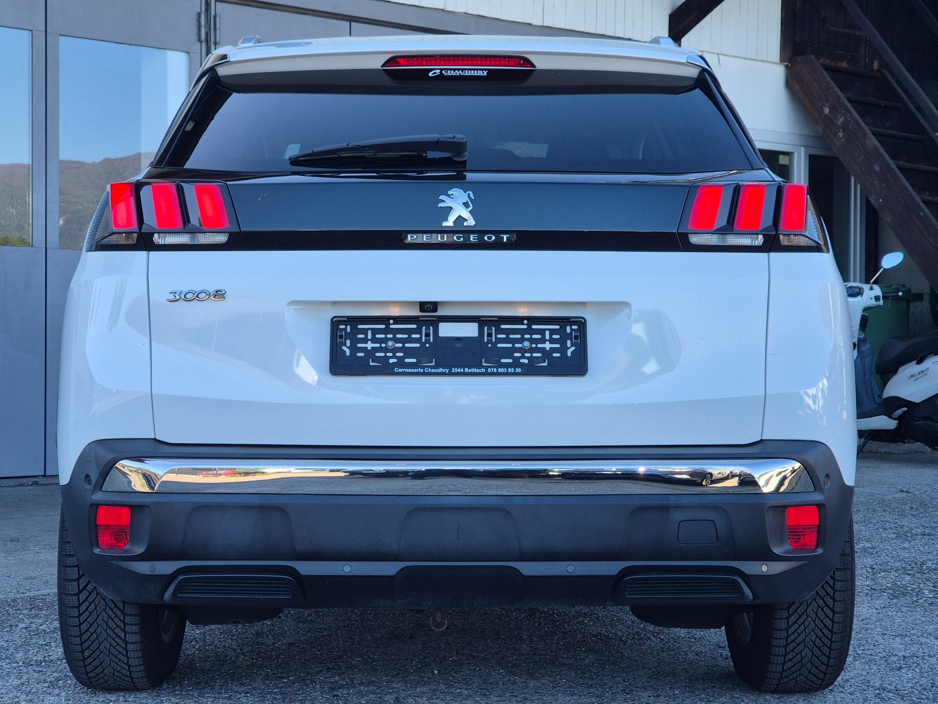 PEUGEOT 3008 1.6 THP Allure EAT-image-5