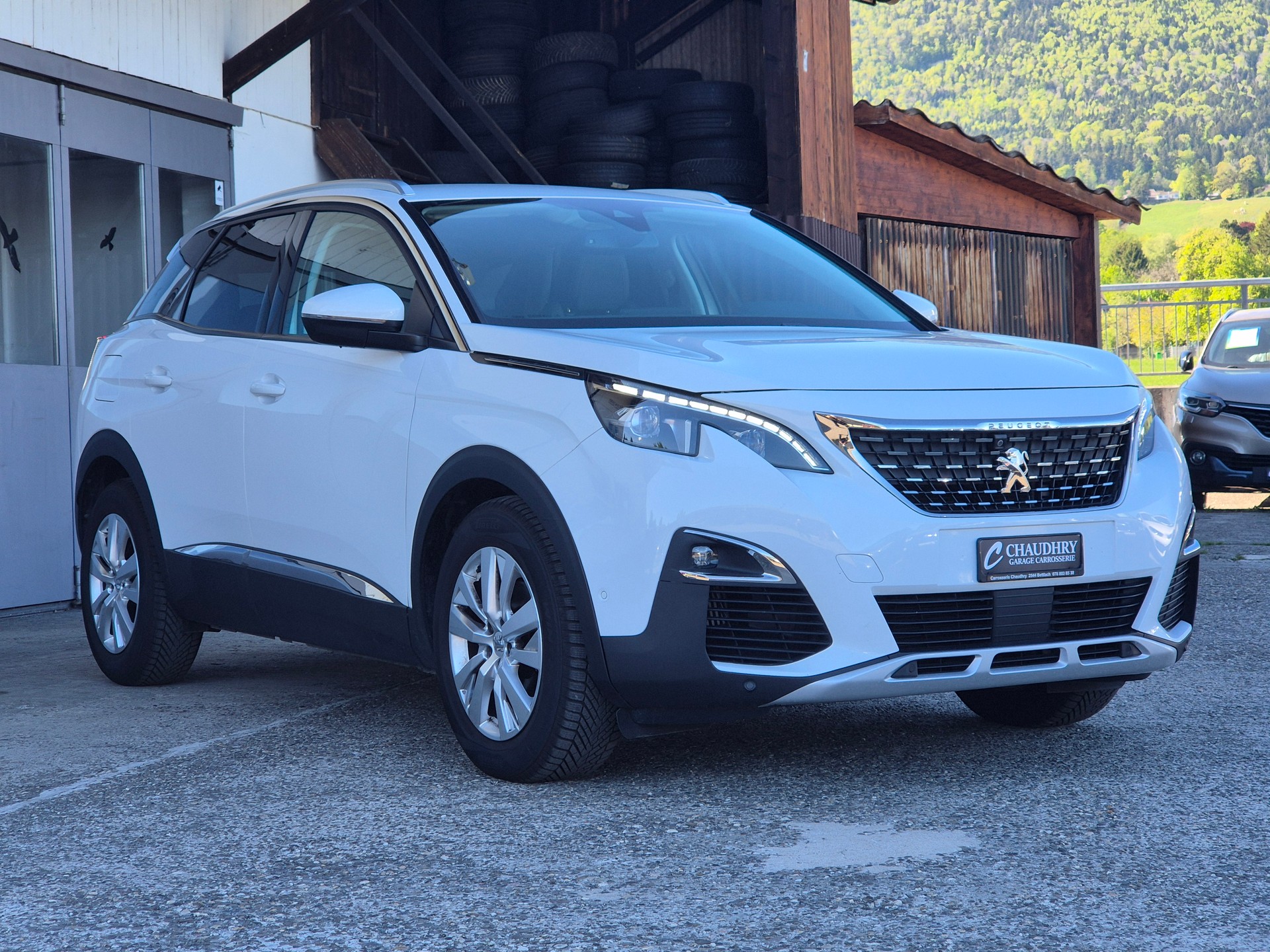 PEUGEOT 3008 1.6 THP Allure EAT-image-2