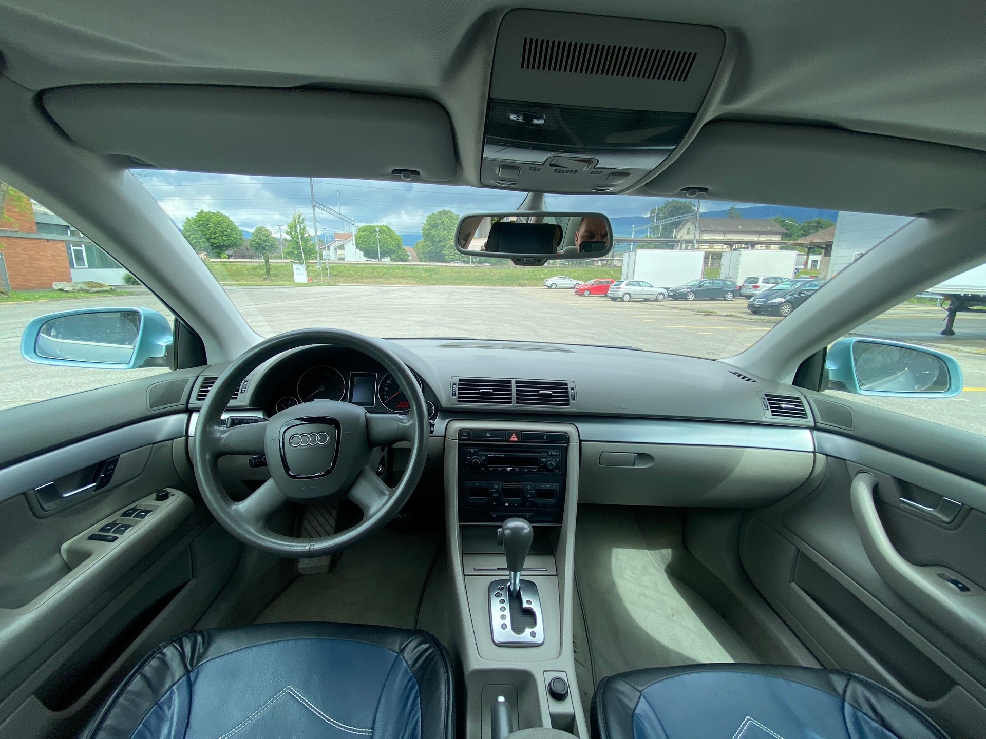 AUDI A4 Avant 2.5 TDI multitronic-image-18
