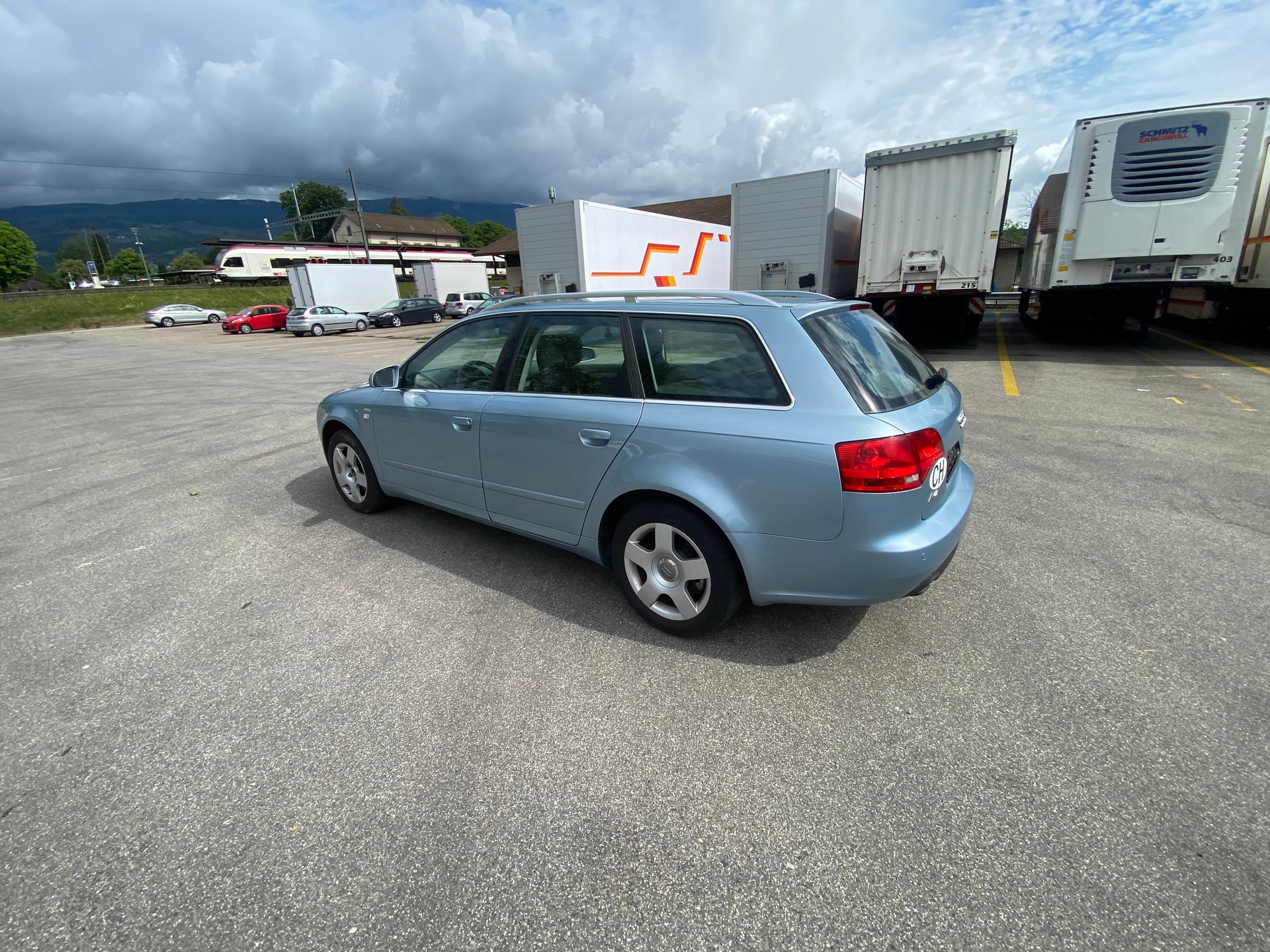 AUDI A4 Avant 2.5 TDI multitronic-showroom-element-3