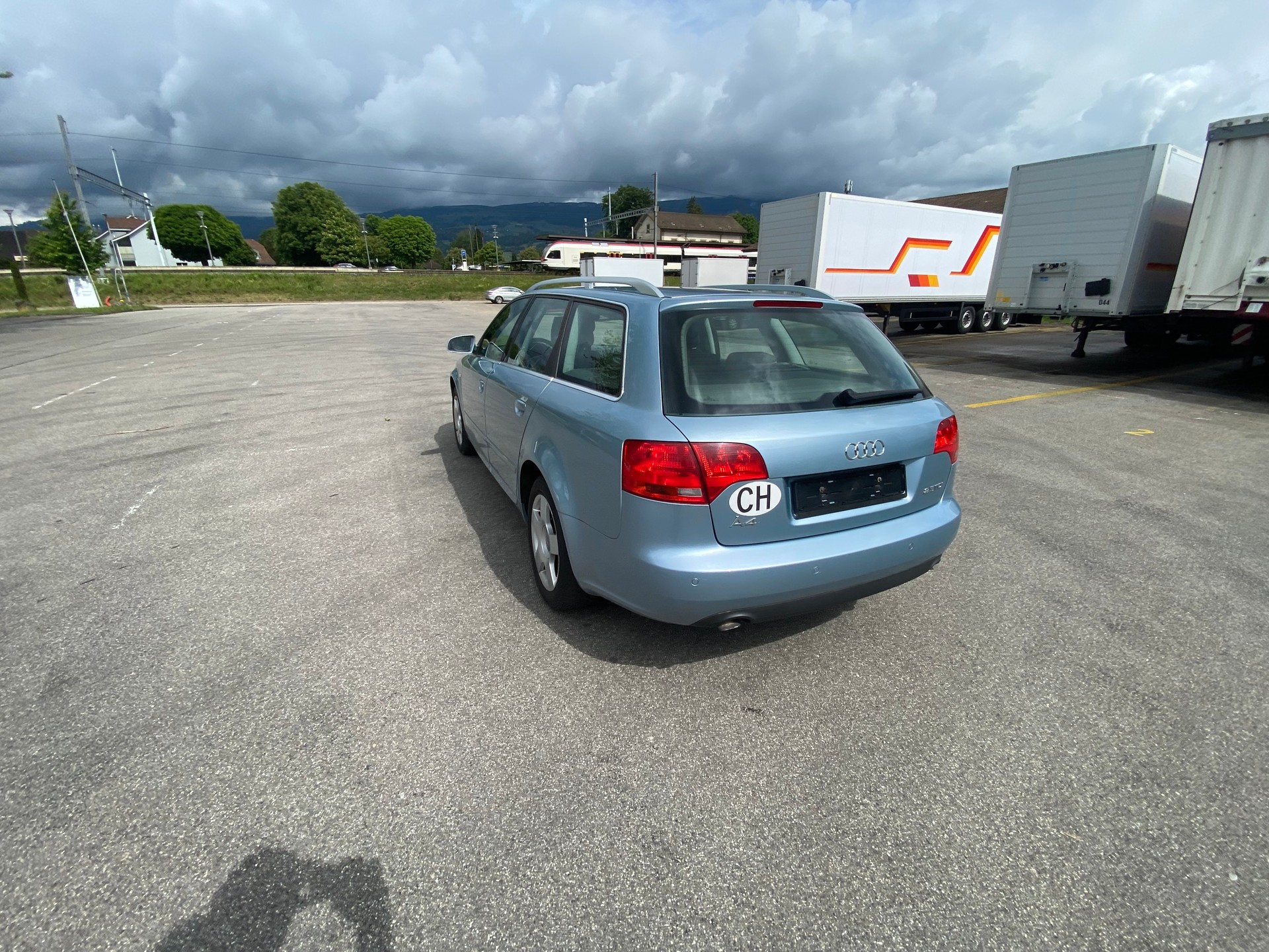 AUDI A4 Avant 2.5 TDI multitronic-image-4
