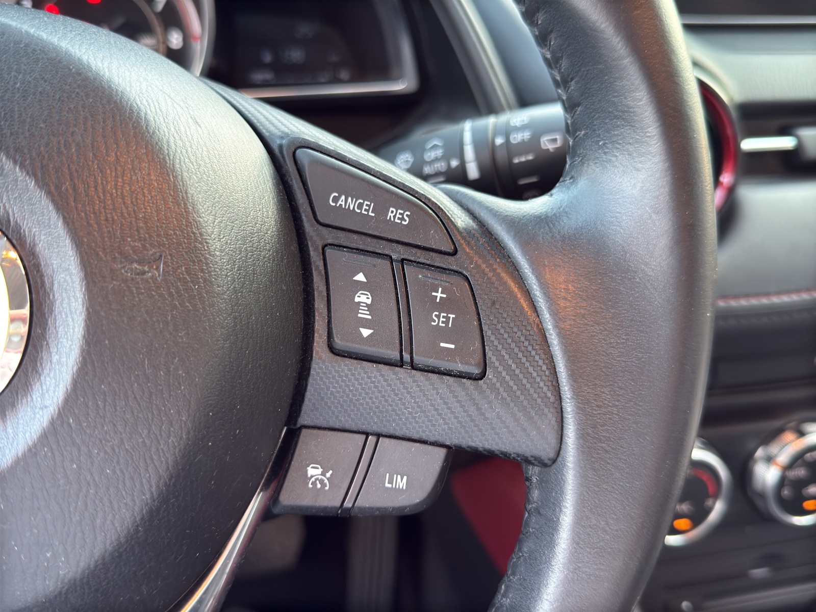 MAZDA CX-3 2.0 Revolution AWD Skyactiv Drive-image-23