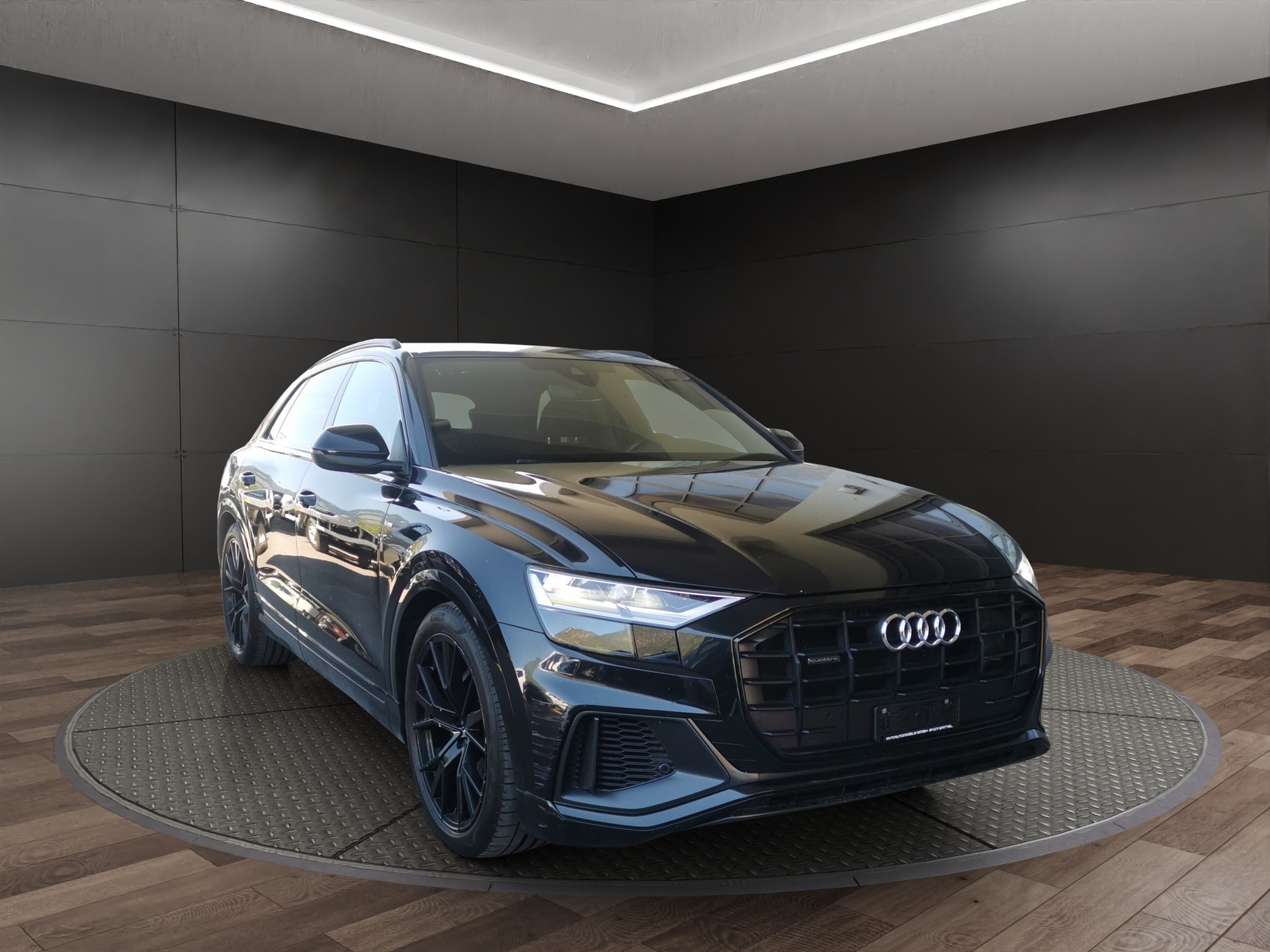 AUDI Q8 45 TDI quattro tiptronic