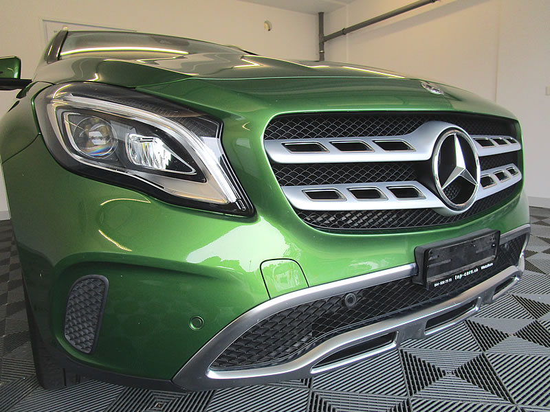 MERCEDES-BENZ GLA 220 Urban 4Matic 7G-DCT-image-11