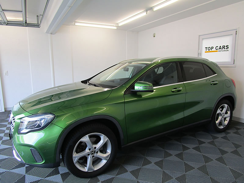 MERCEDES-BENZ GLA 220 Urban 4Matic 7G-DCT-image-18