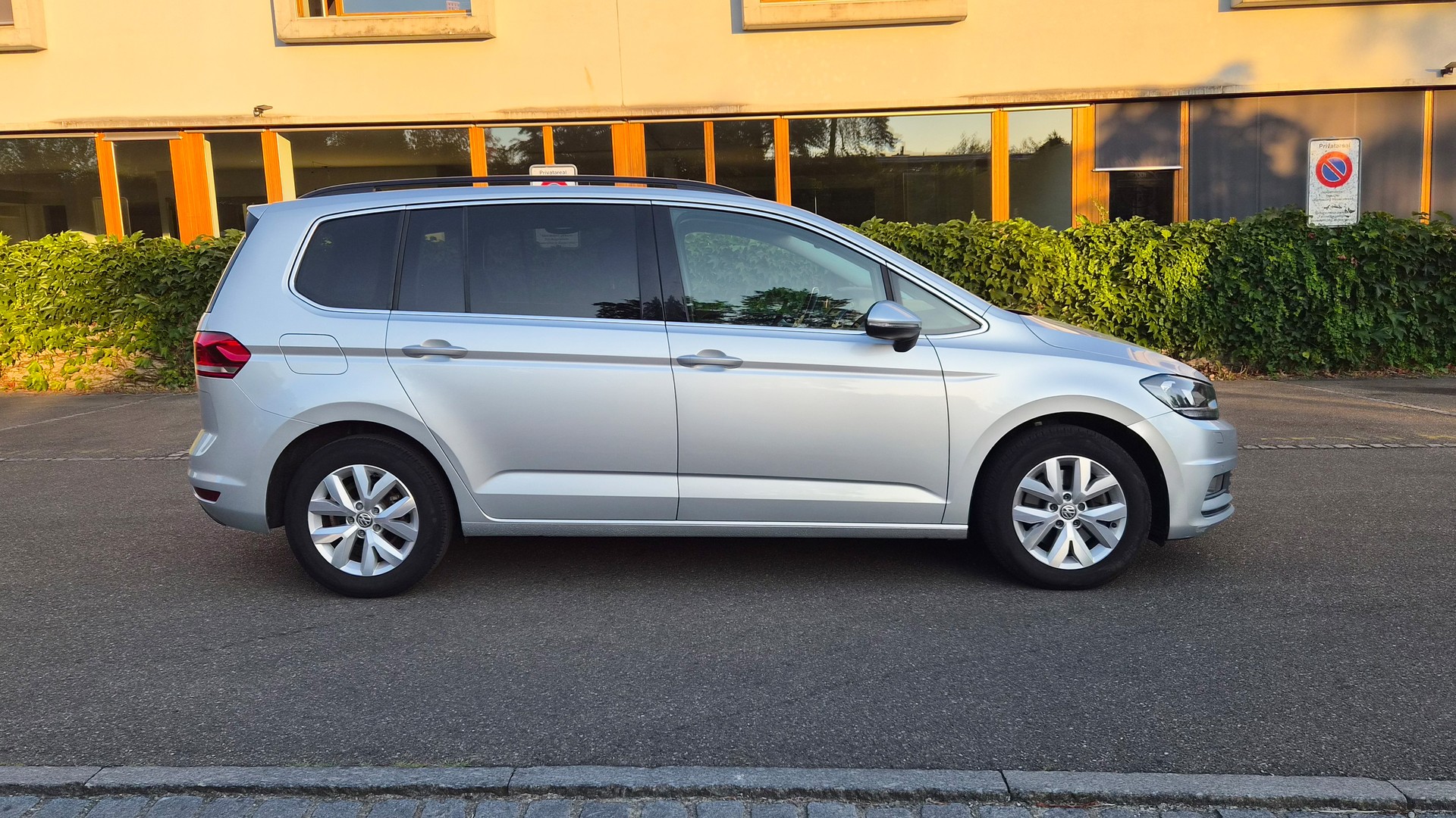 VW 1.6 TDI SCR Comfortline DSG-image-1