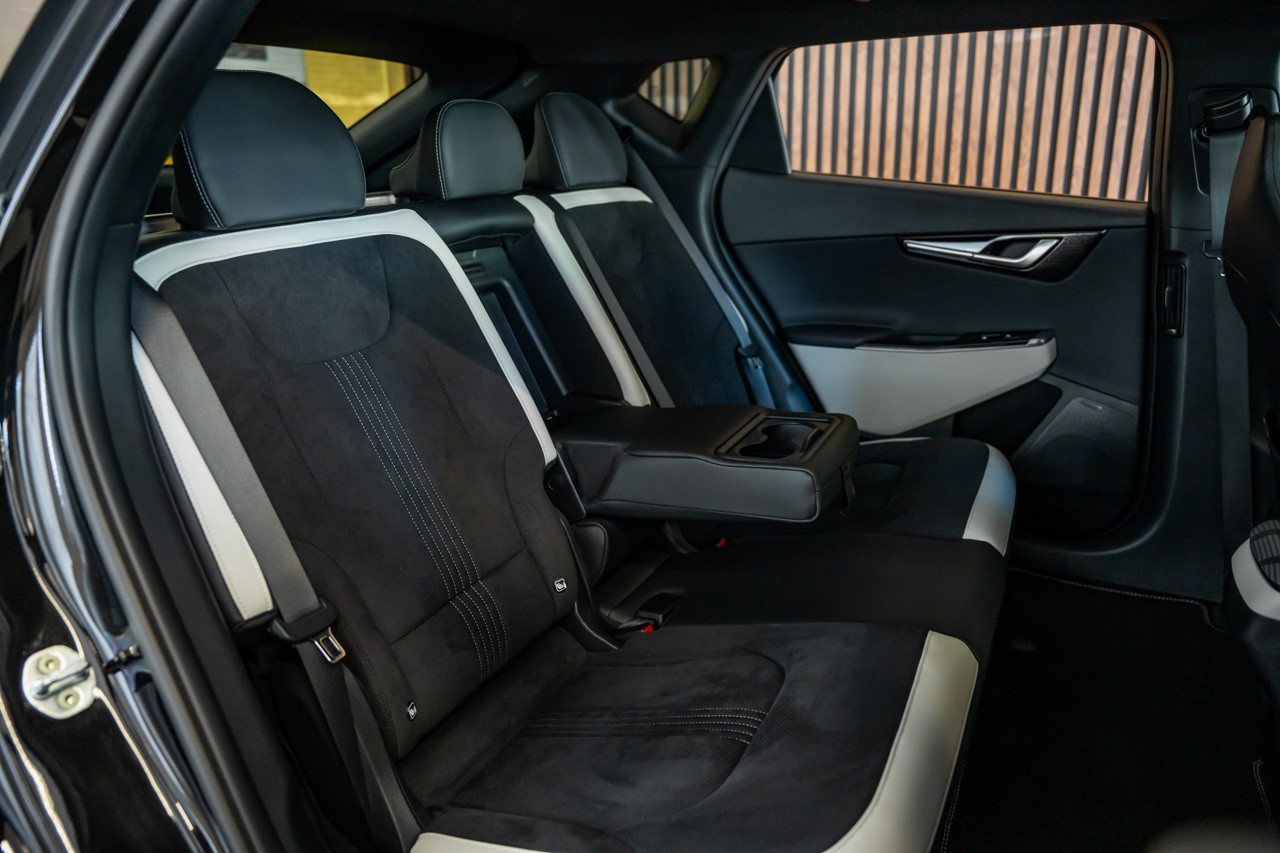 KIA EV6 77.4 kWh GT-Line 4x4-image-18
