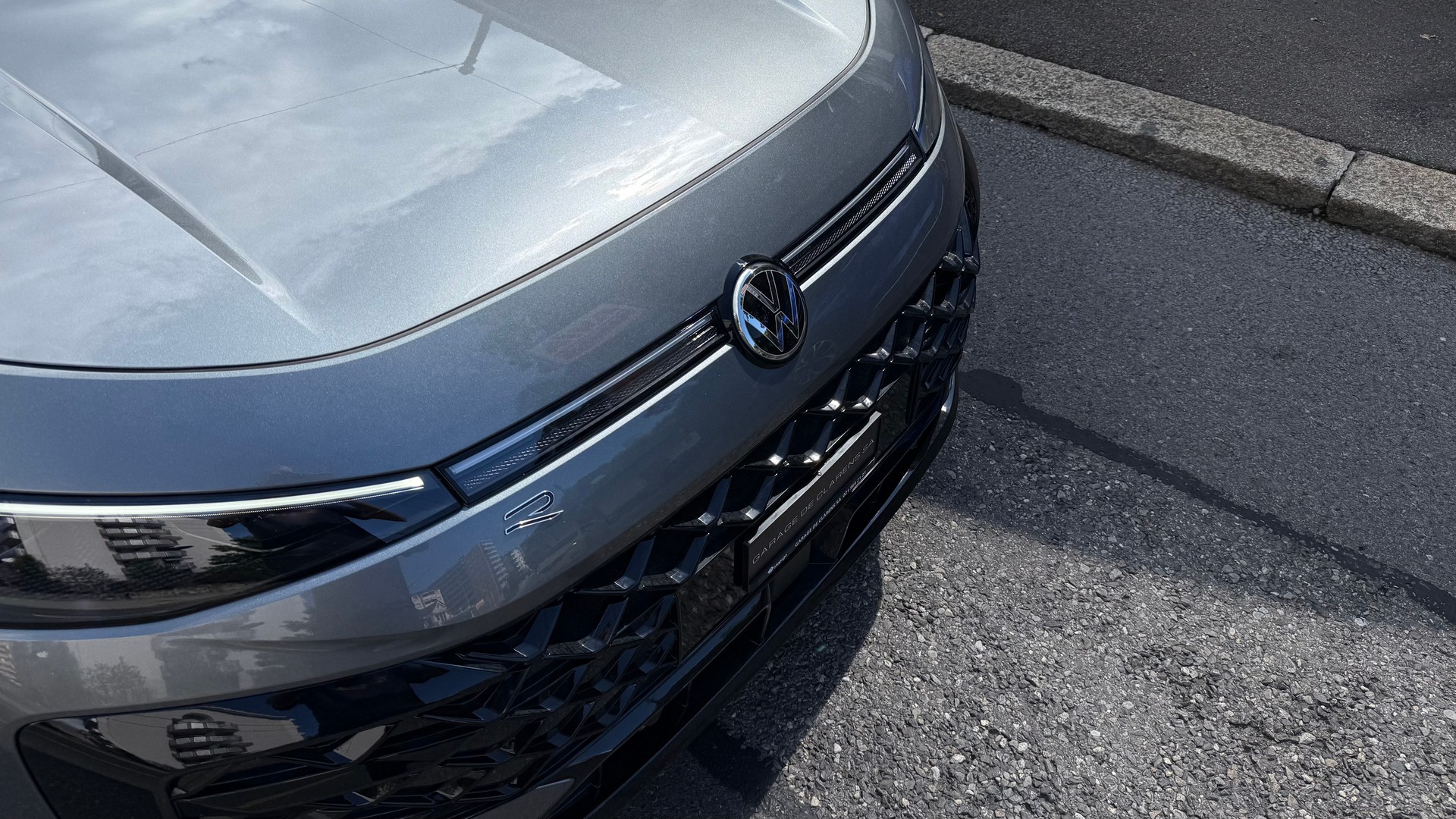 VW T-Roc 1.5 eTSI mHEV R-Line DSG-image-1