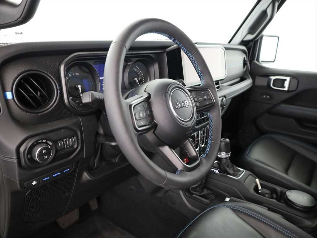 JEEP Wrangler 2.0 PHEV Unlimited Rubicon DT Automatic-image-6