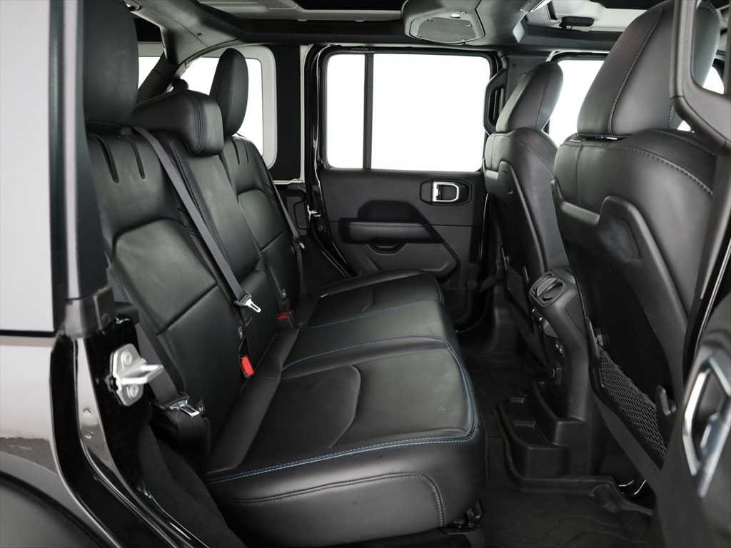 JEEP Wrangler 2.0 PHEV Unlimited Rubicon DT Automatic-image-9