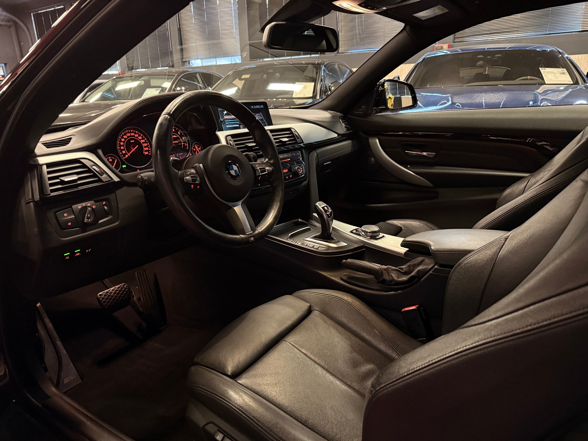 BMW 440i ( B58 ) Coupé xDrive M Performance / ** VOLL / CH Fahrzeug aus 1. CH Hand **-image-12