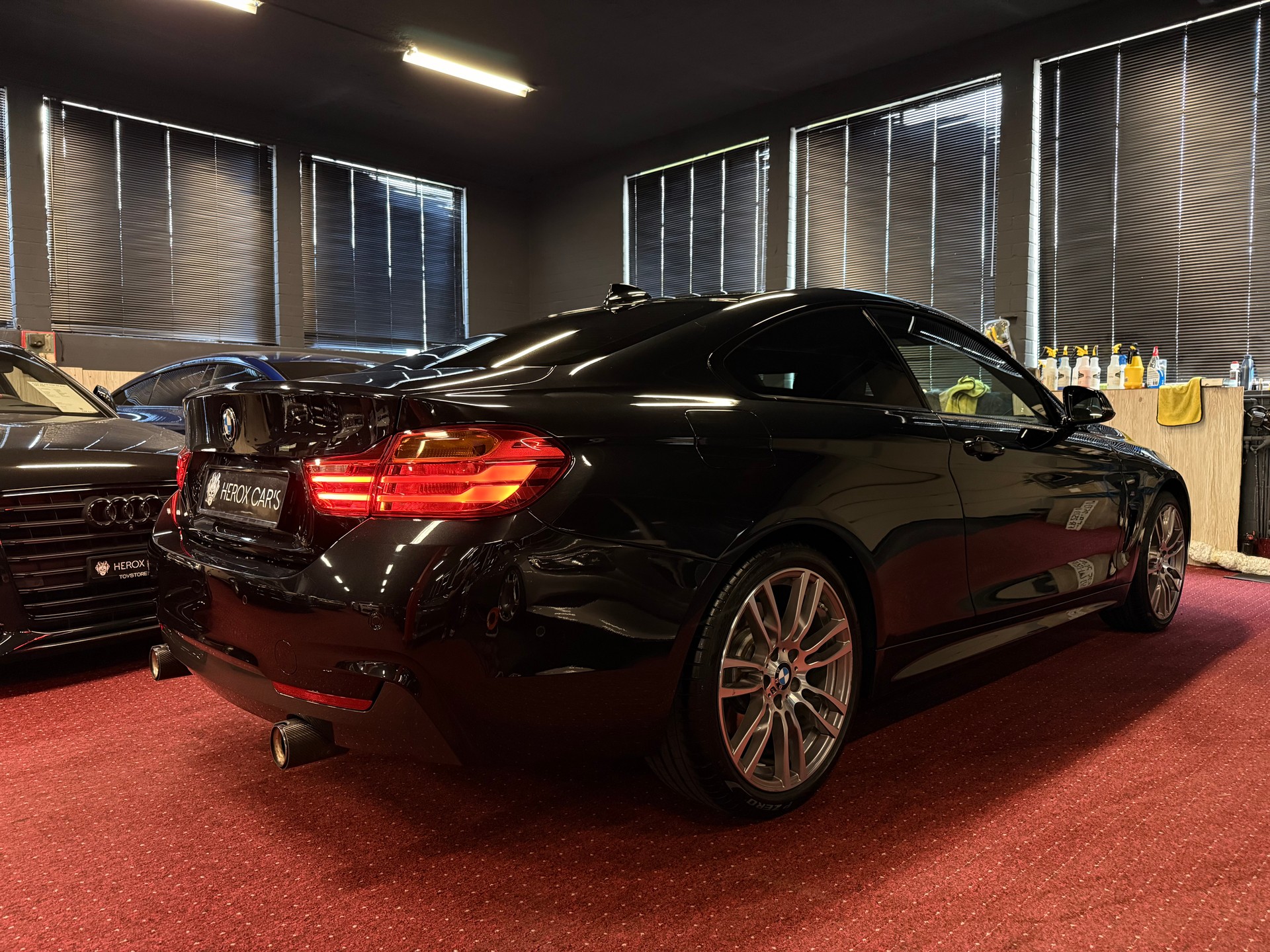 BMW 440i ( B58 ) Coupé xDrive M Performance / ** VOLL / CH Fahrzeug aus 1. CH Hand **-image-5