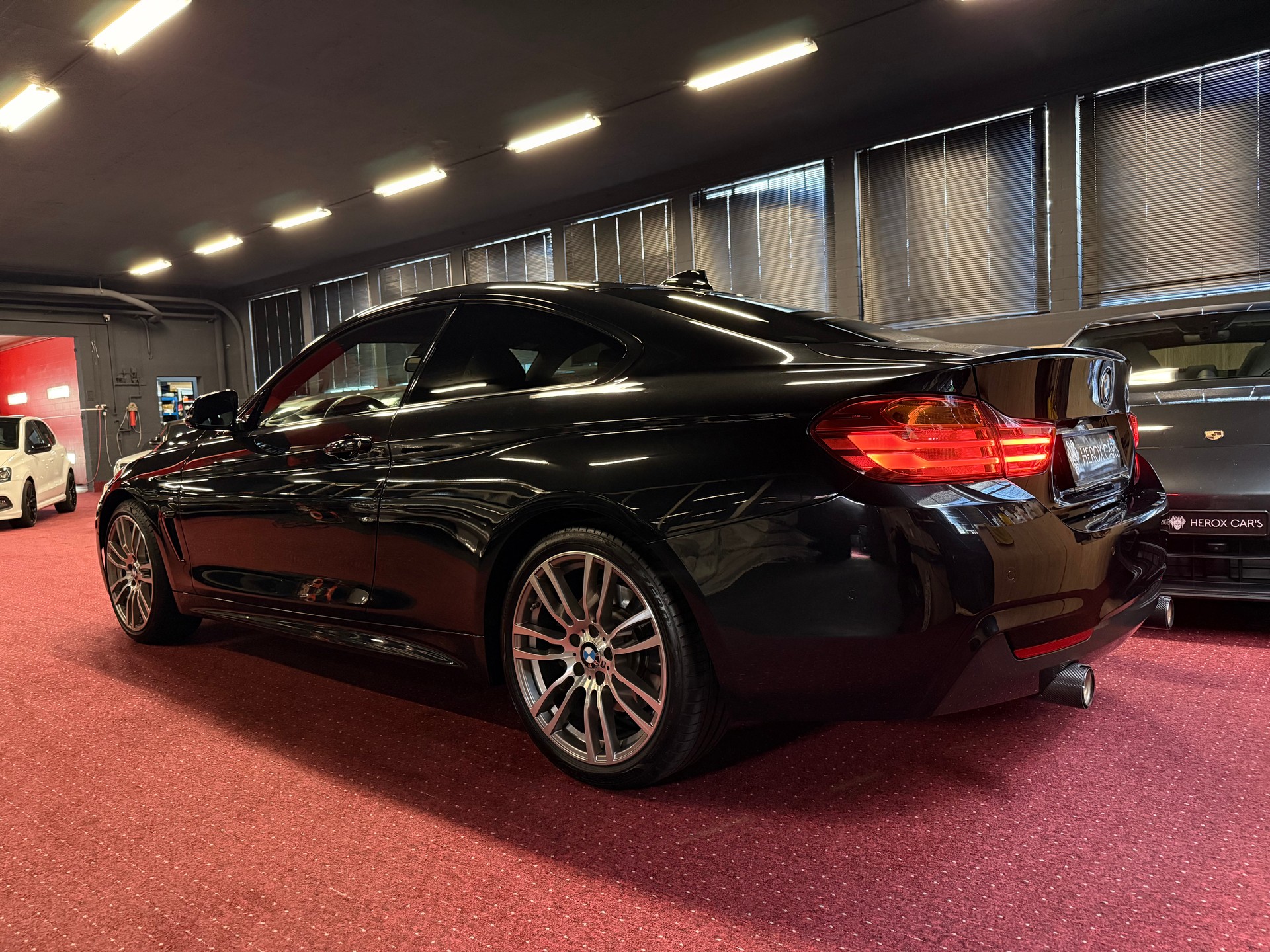 BMW 440i ( B58 ) Coupé xDrive M Performance / ** VOLL / CH Fahrzeug aus 1. CH Hand **-image-10