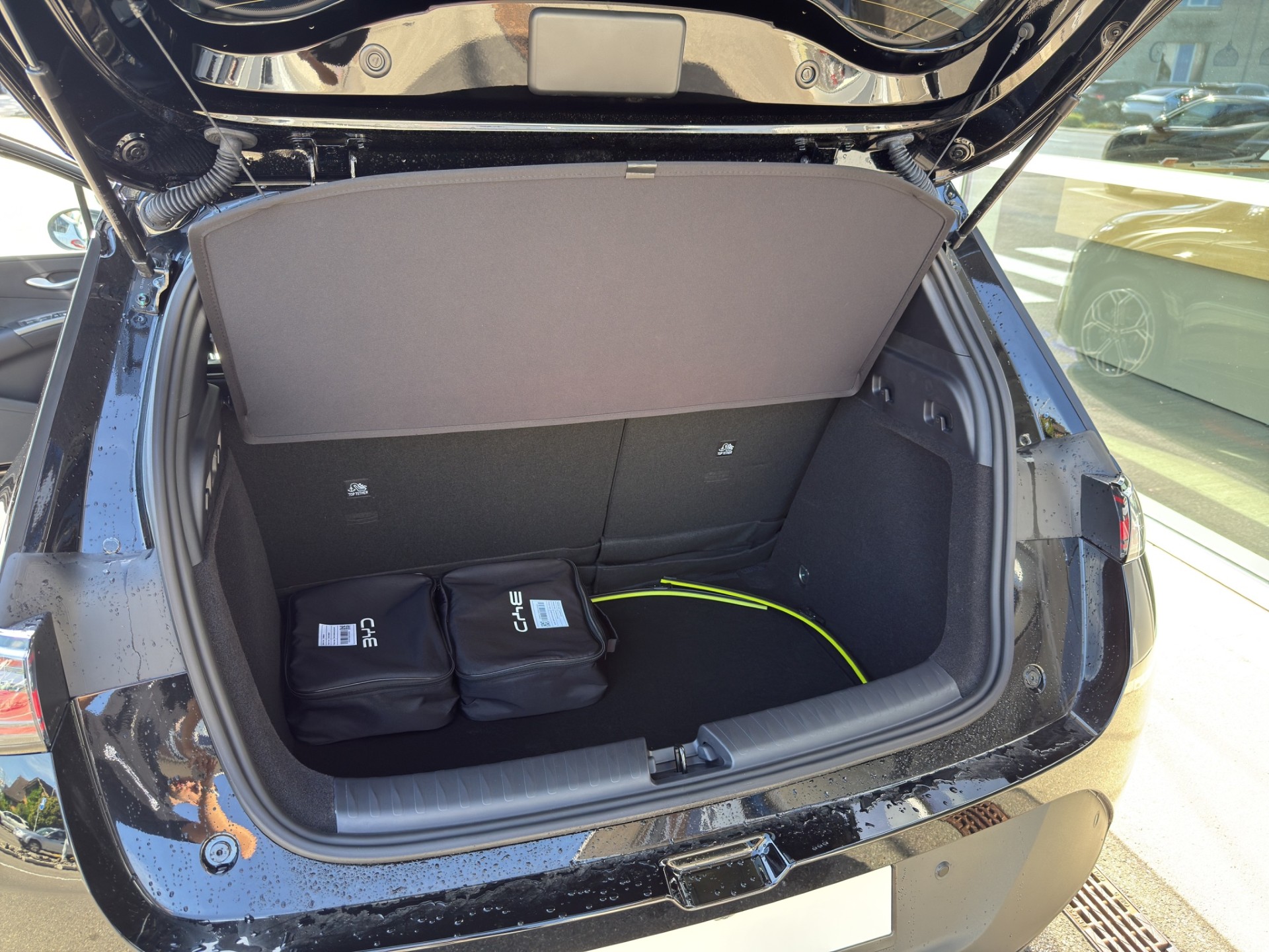 BYD Dolphin G DM-i Comfort-image-13