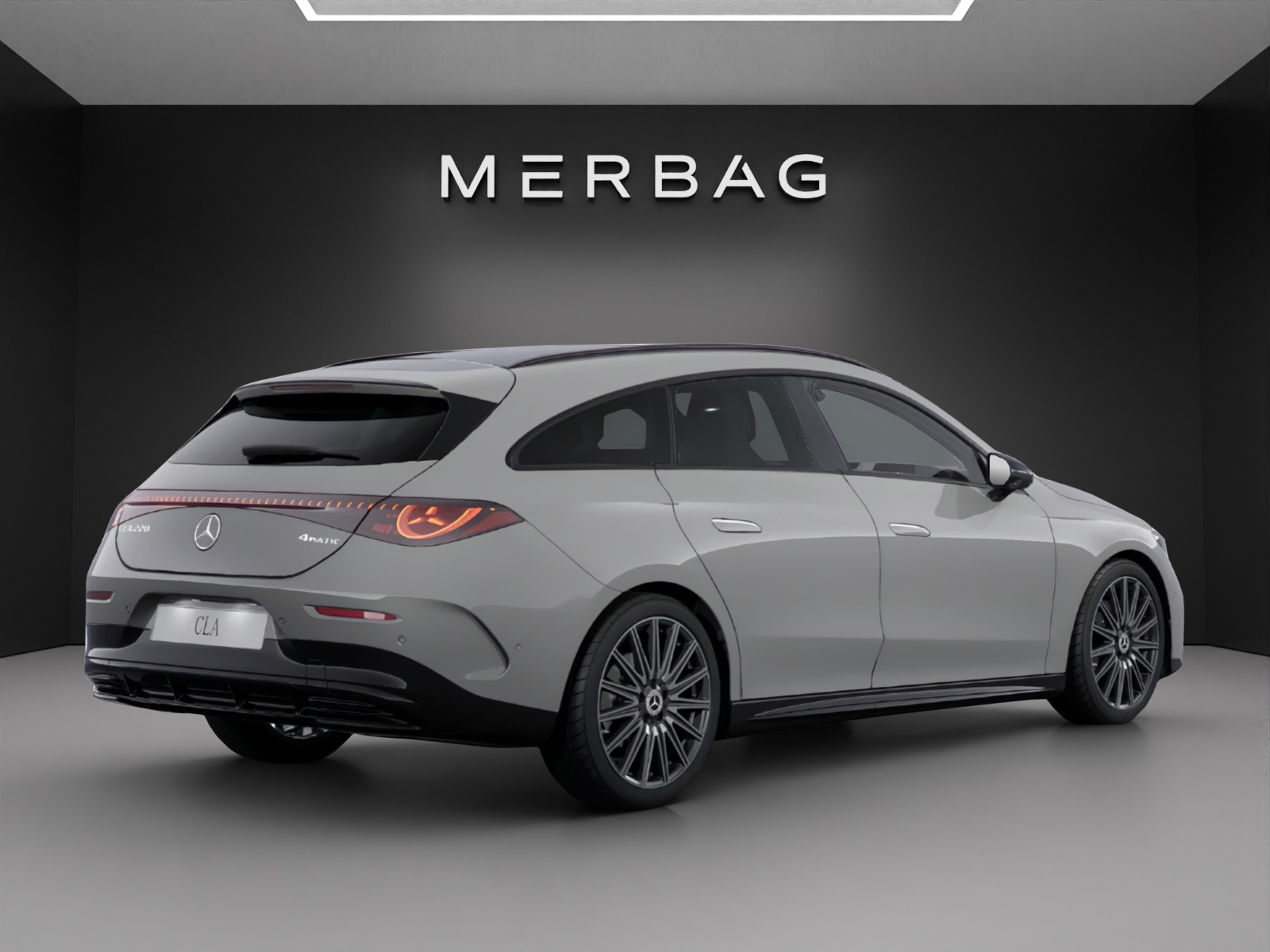 MERCEDES-BENZ CLA 220-image-4