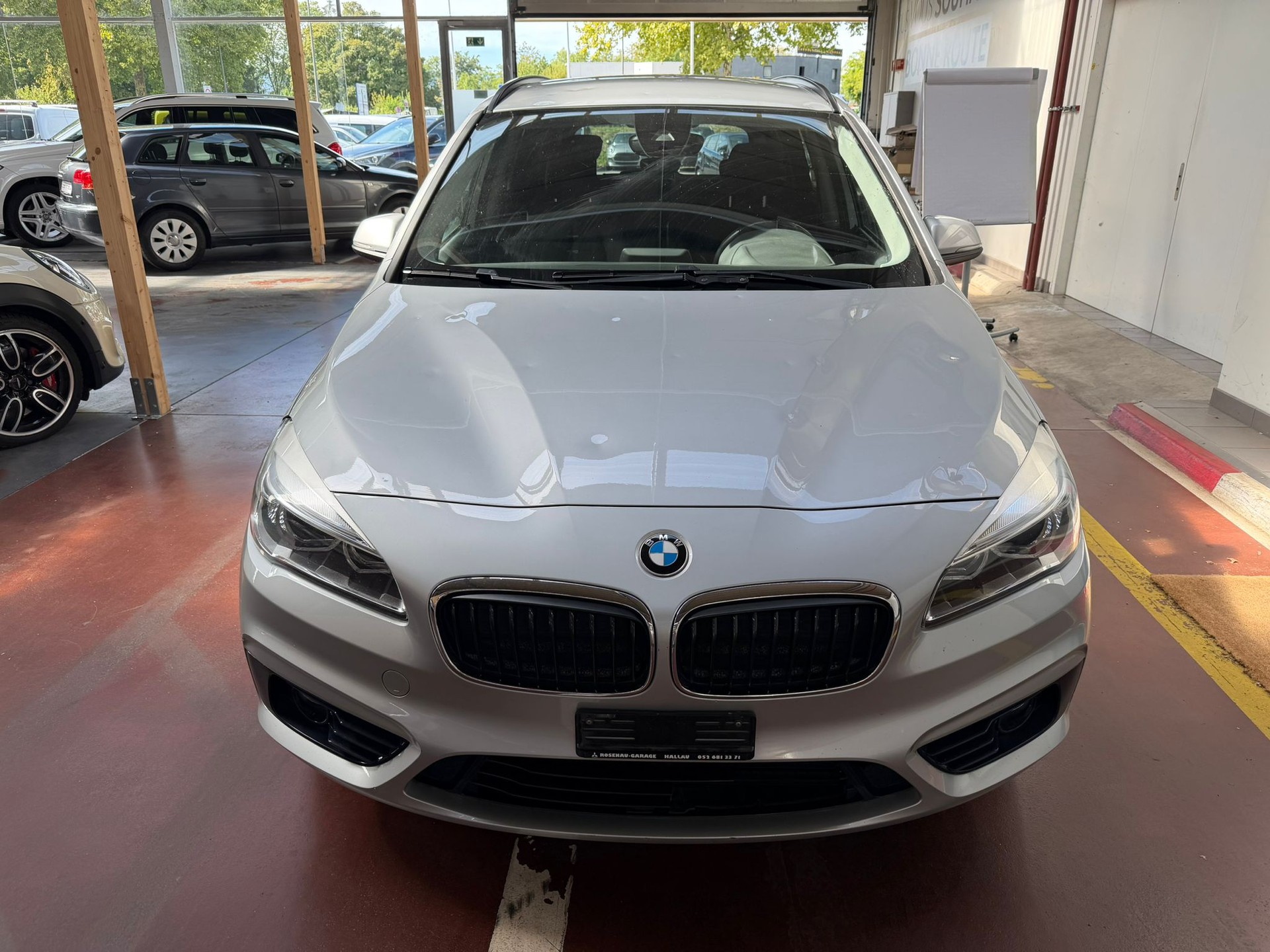 BMW 216d Gran Tourer Sport Line Steptronic-image-2
