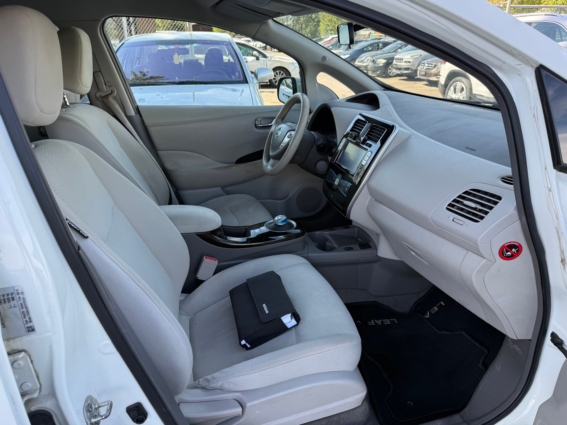 NISSAN Leaf tekna 24kWh (incl battery)-image-9