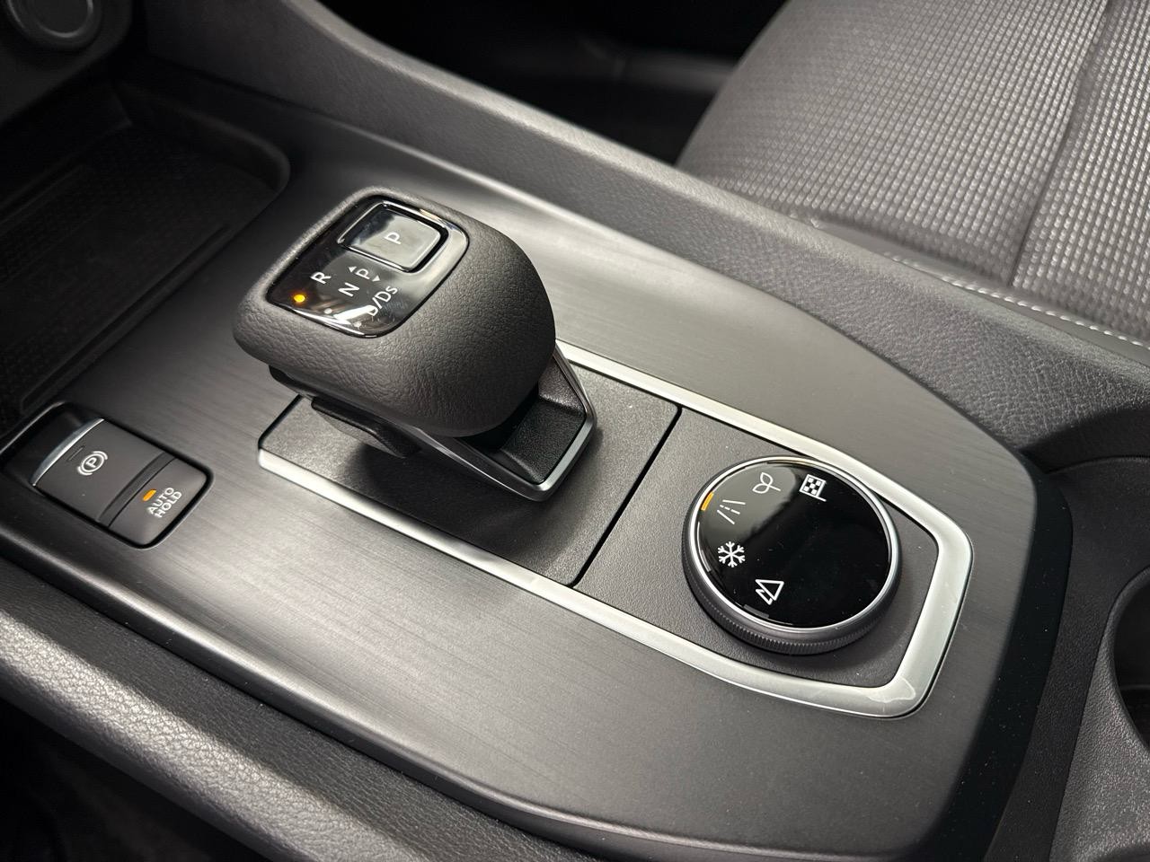 NISSAN Qashqai 1.3 DIG-T MHEV N-Connecta Xtronic 4x4-image-10