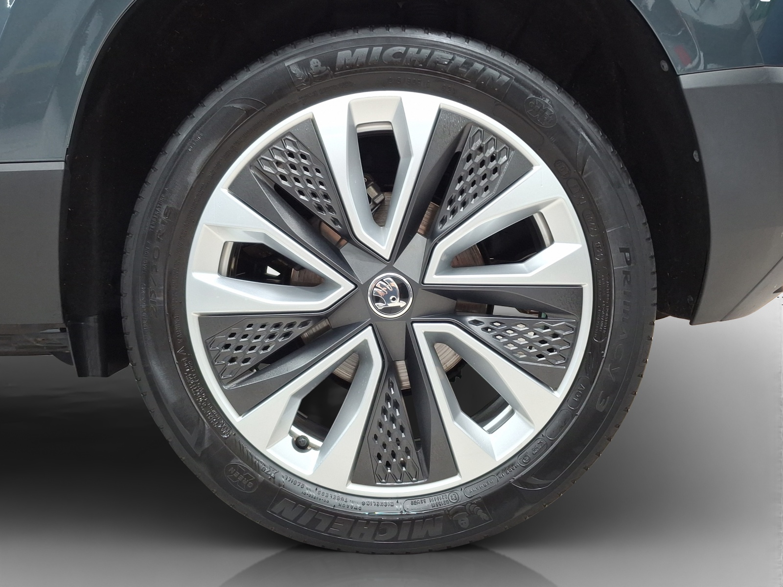 SKODA Karoq 1.5 TSI Style DSG-image-15