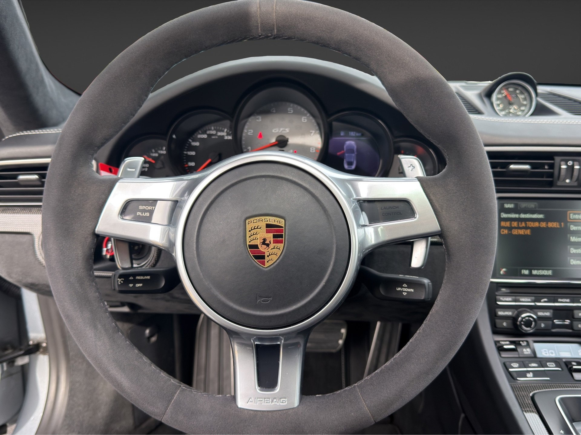 PORSCHE 911 Carrera 4 GTS PDK-image-12