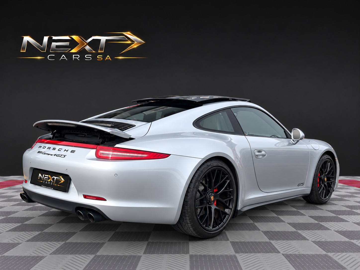 PORSCHE 911 Carrera 4 GTS PDK-showroom-element-3