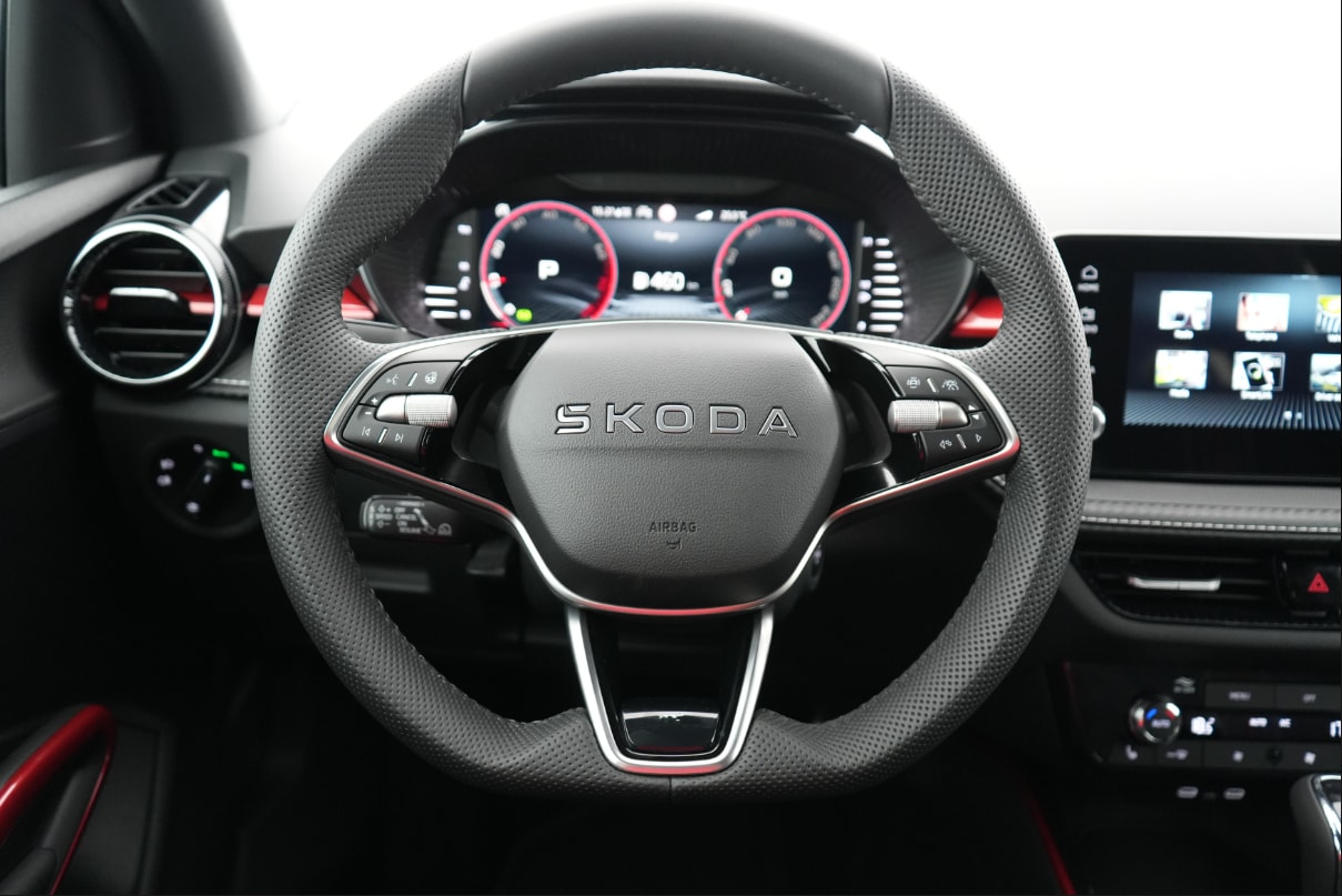 SKODA 1.0 TSI Monte Carlo DSG-image-4